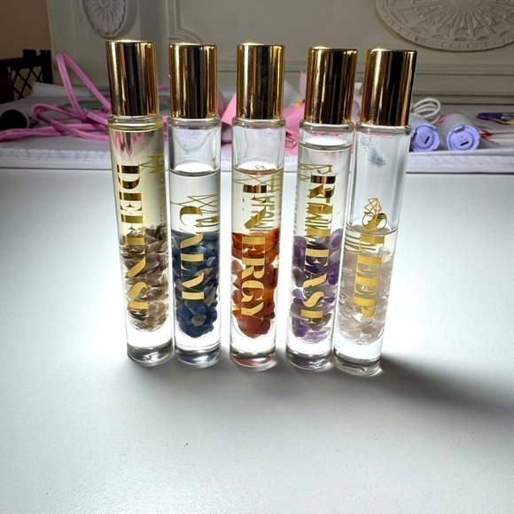 ALUMINATE LIFE crystal infused essential oil rollerballs set of 5 - Picture 8 of 10